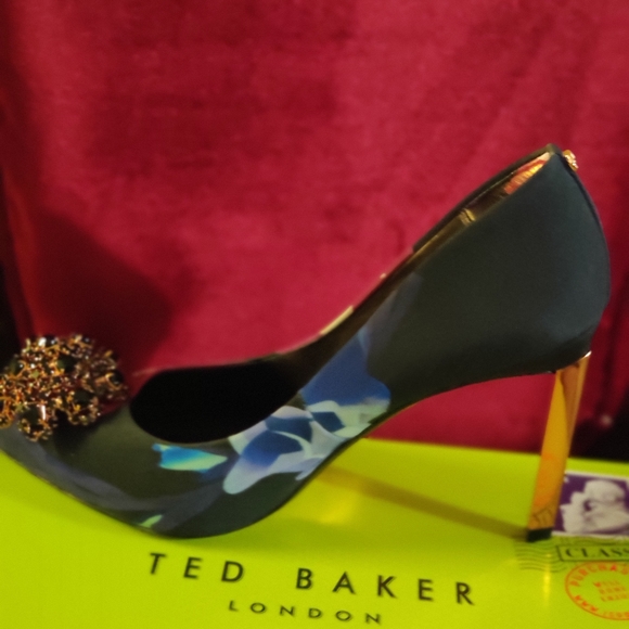Ted Baker wedding heels - Picture 3 of 5